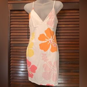 Forever 21 hibiscus flowered bodycon dress